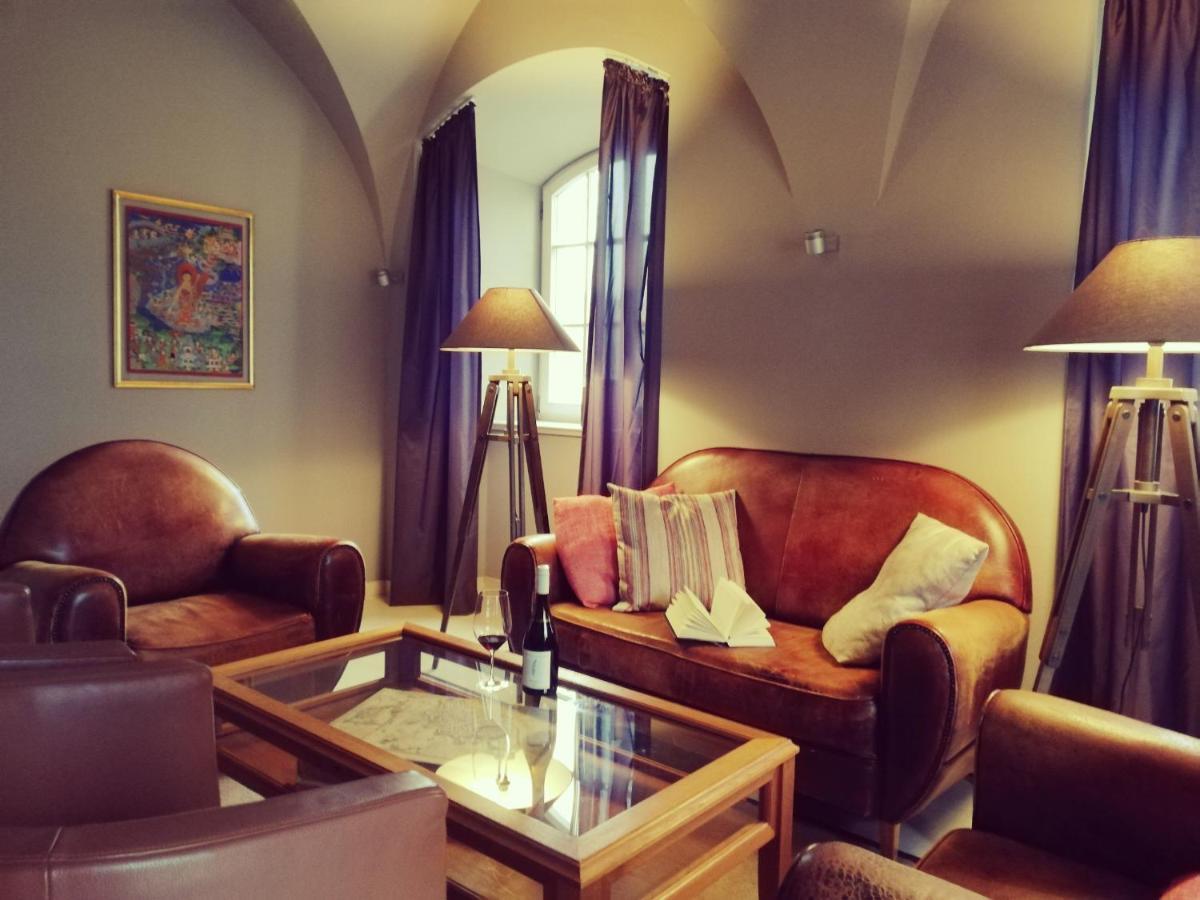 Schlossgut Грос Шванзе Екстер'єр фото The interior of the hotel