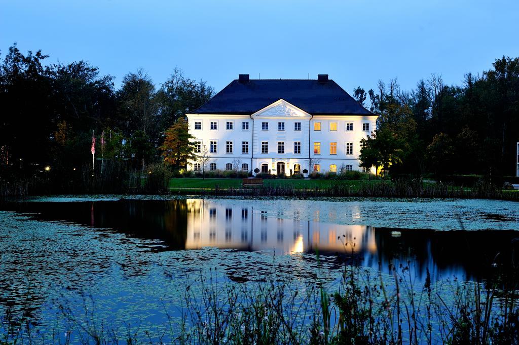 Schlossgut Грос Шванзе Екстер'єр фото The manor house of the former estate of Kaden